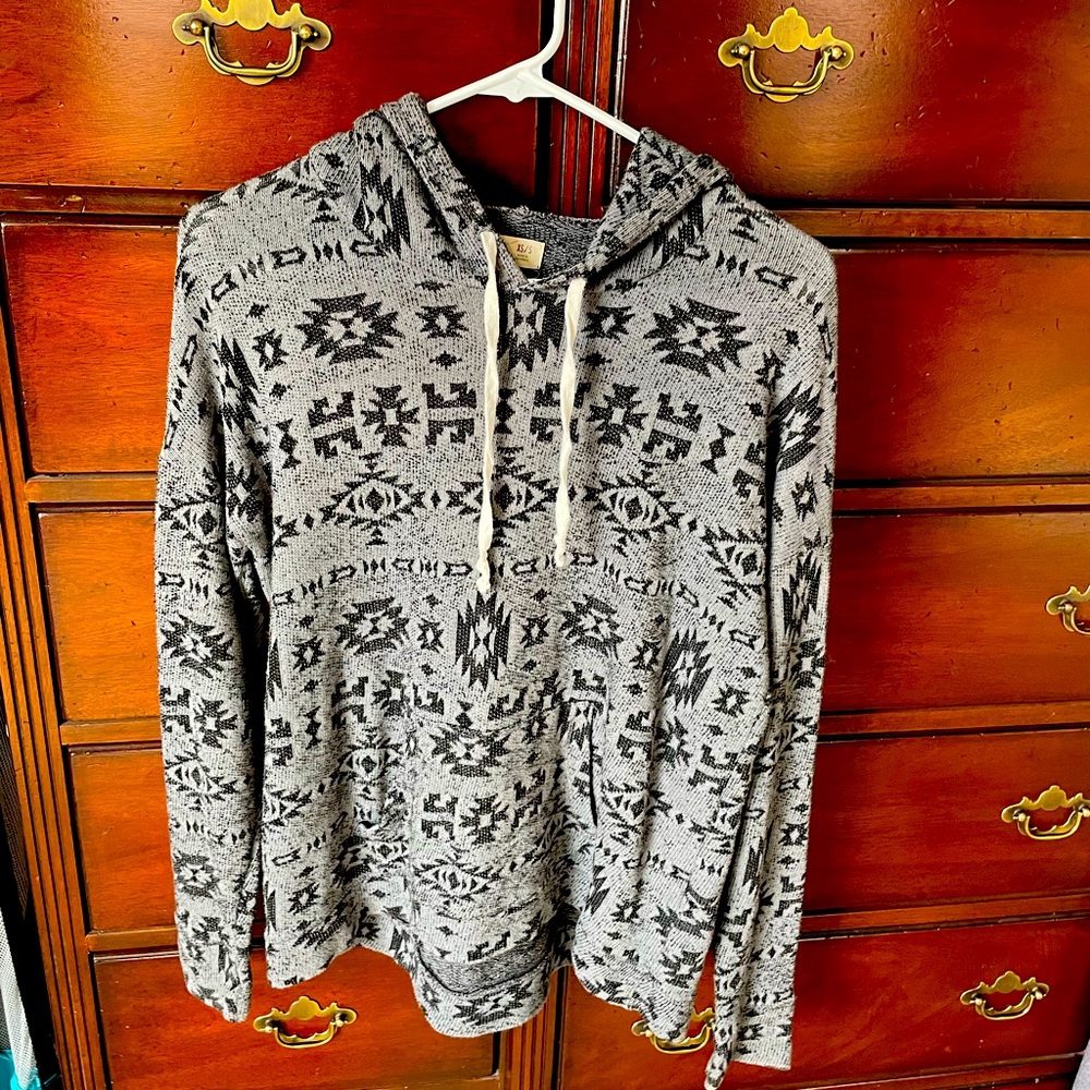 Gray/Black lightweight sweatshirt